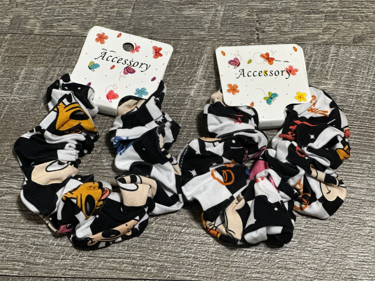 Checker Mickey & Friends - Scrunchie - RTG