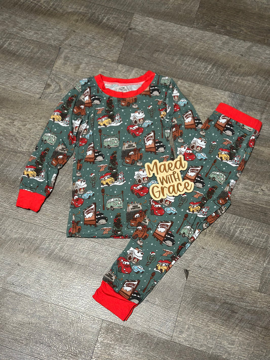 Snowy Radiator Springs - 2 Piece Set - RTG