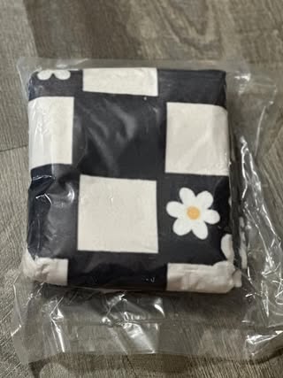 Throw Blankets - RTG