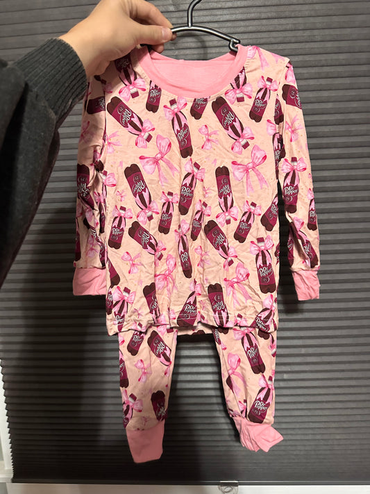 Dr. P and Bows - 2 Piece - RTG